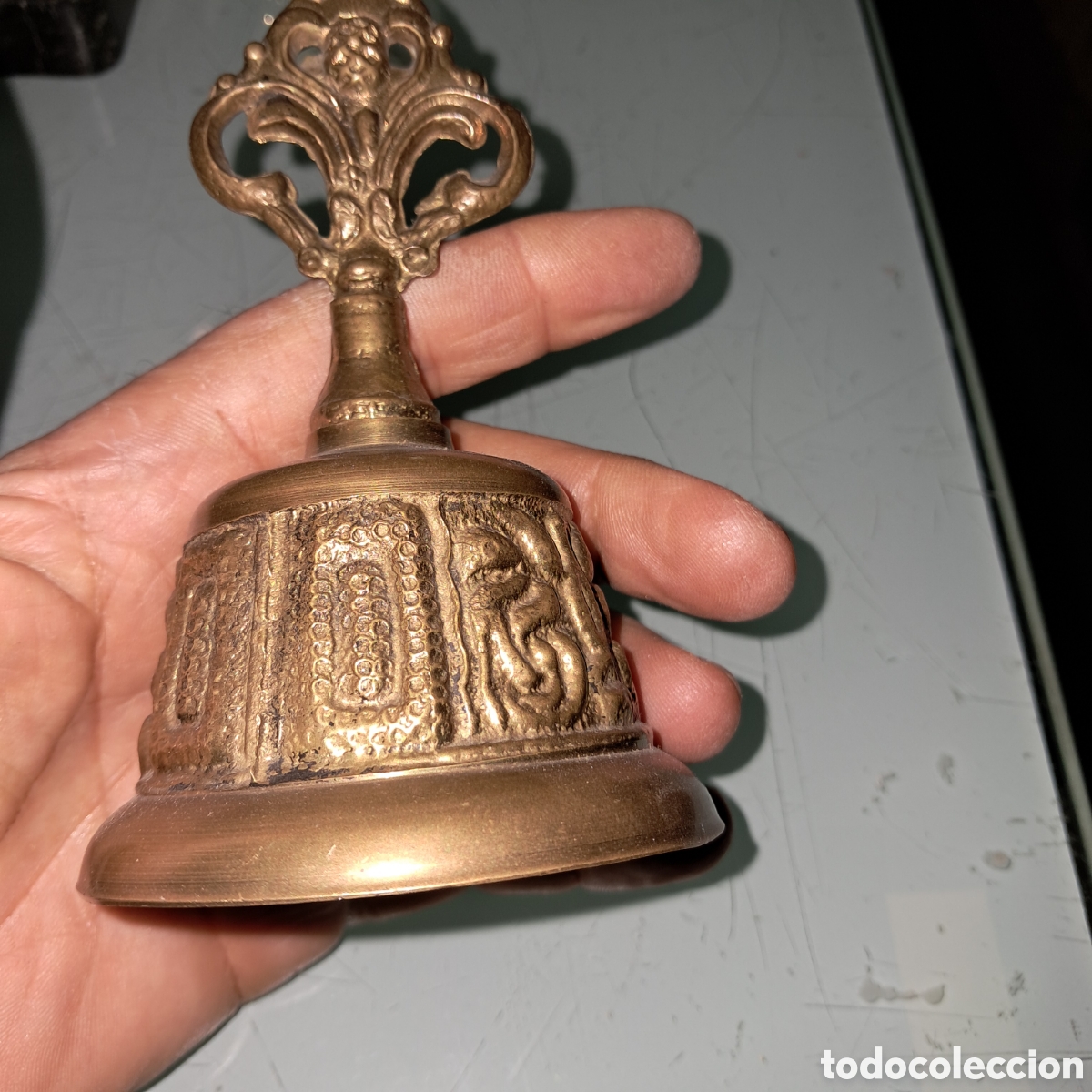 Vintage: Campana de bronce, religiosa - Foto 1