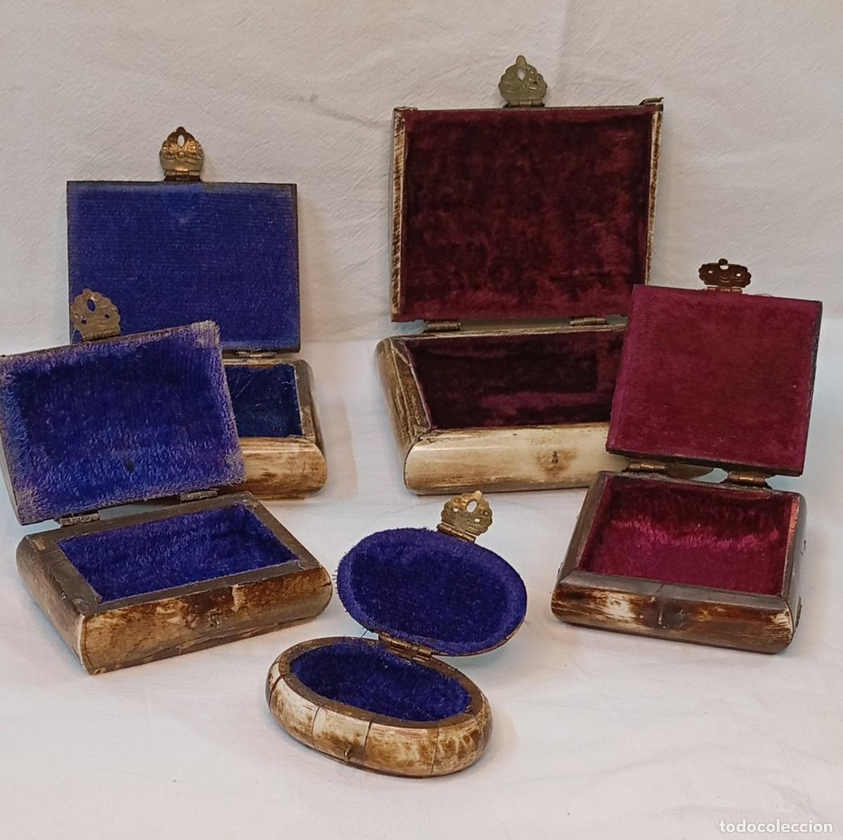 Vintage: 5 CAJAS DE HUESO VINTAGE