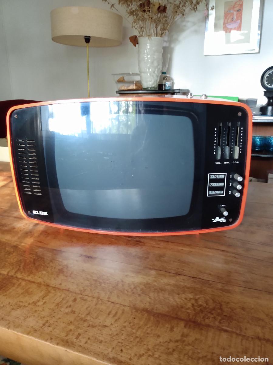 Vintage: Televisor portatil Elbe - Foto 1