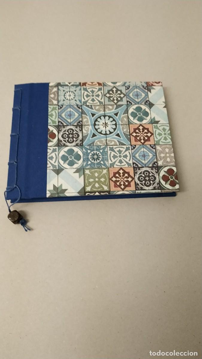 Vintage: LIBRETA APAISADA PAPEL AZUL - Foto 1