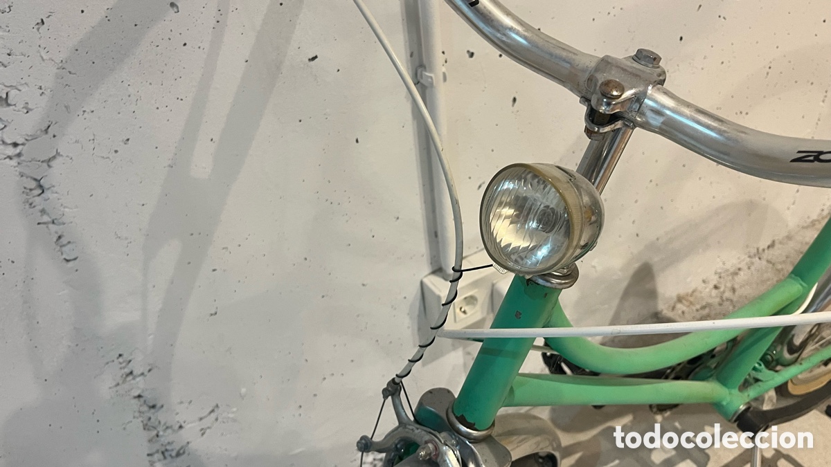 Vintage: Bicicleta cl&aacute;sica verde restaurada - Foto 8