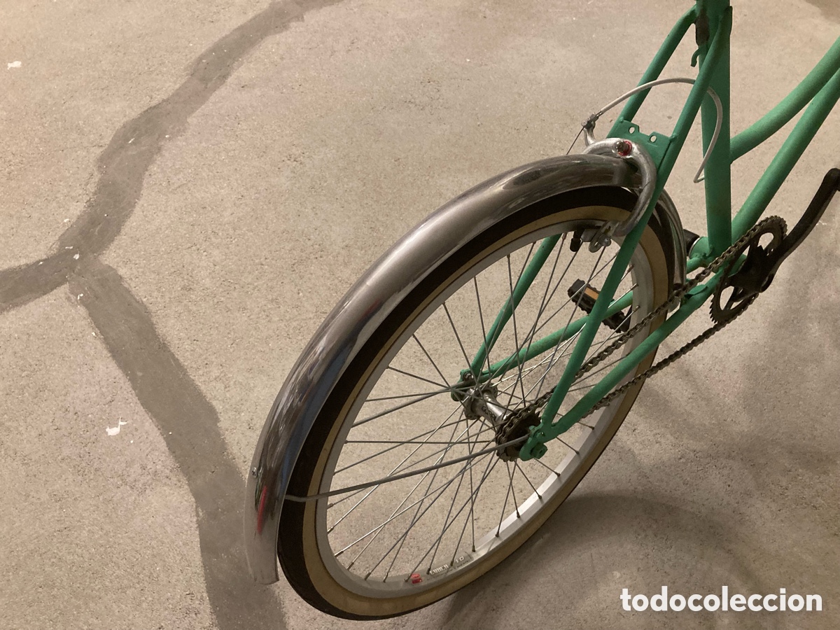 Vintage: Bicicleta cl&aacute;sica verde restaurada - Foto 11
