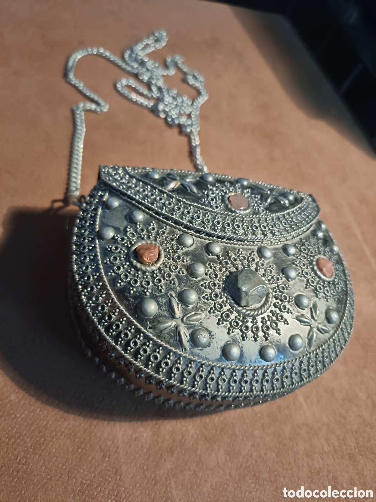 Vintage: Bolso para joven de metal. - Foto 3