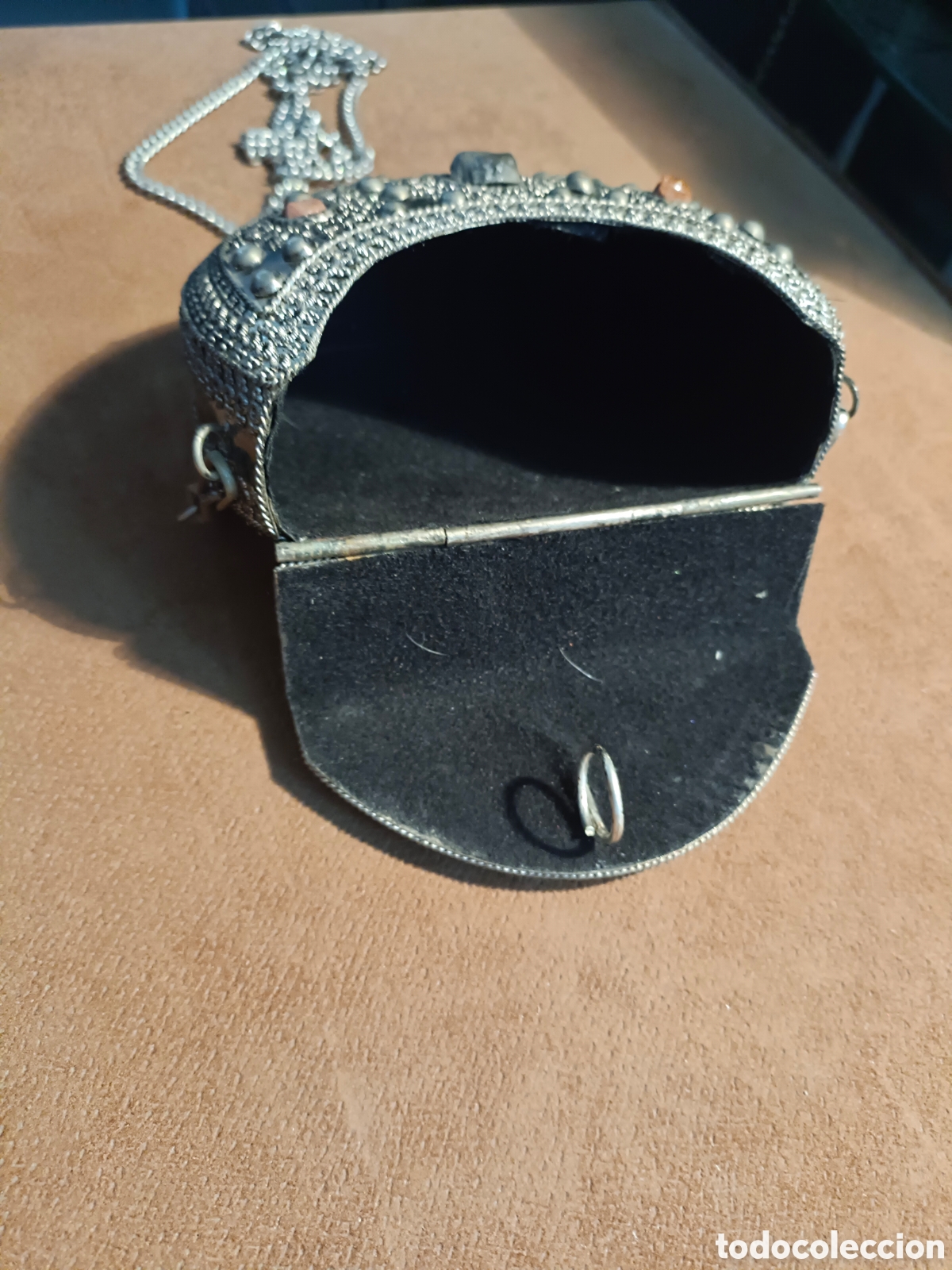 Vintage: Bolso para joven de metal. - Foto 4