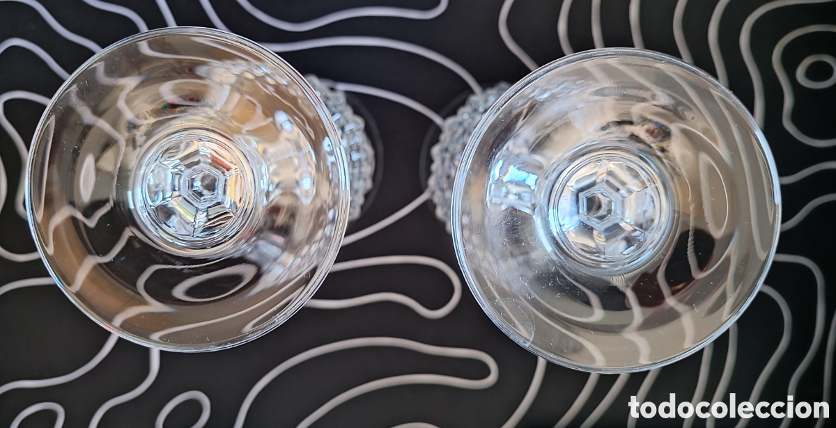 Vintage: Dos copas de vino tinto - Foto 3