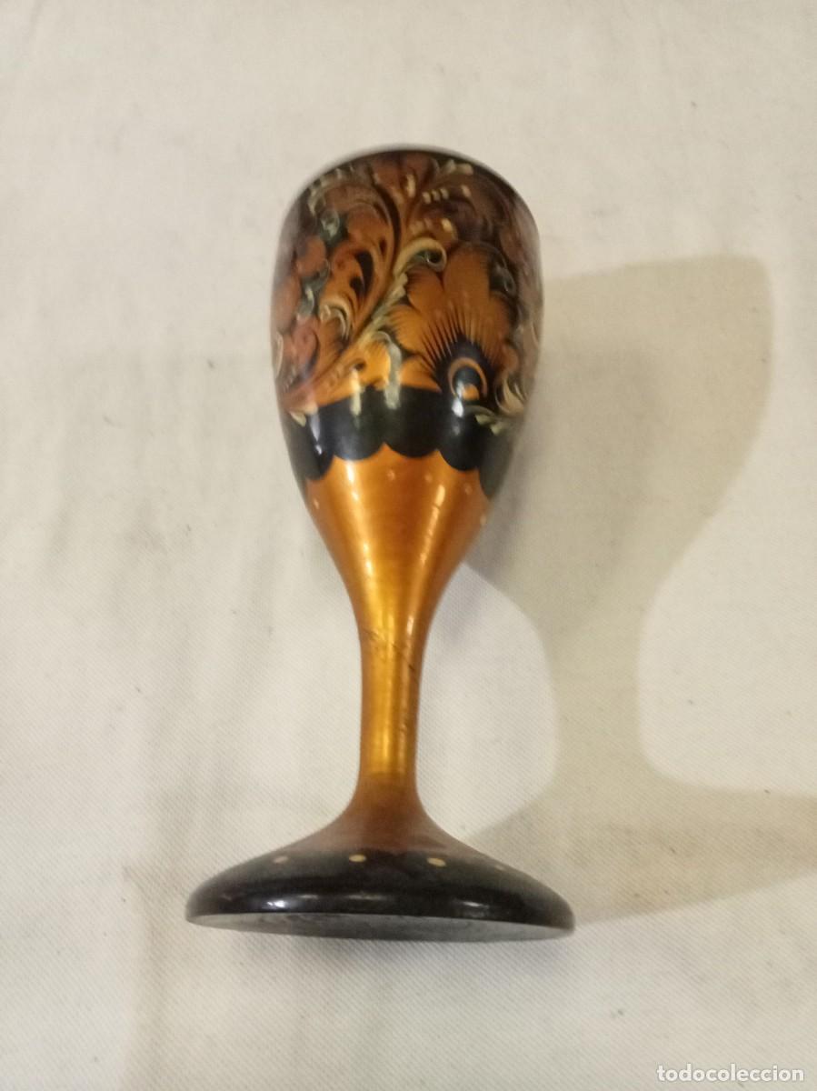 Vintage: Copa de rusia pintada madera - Foto 1