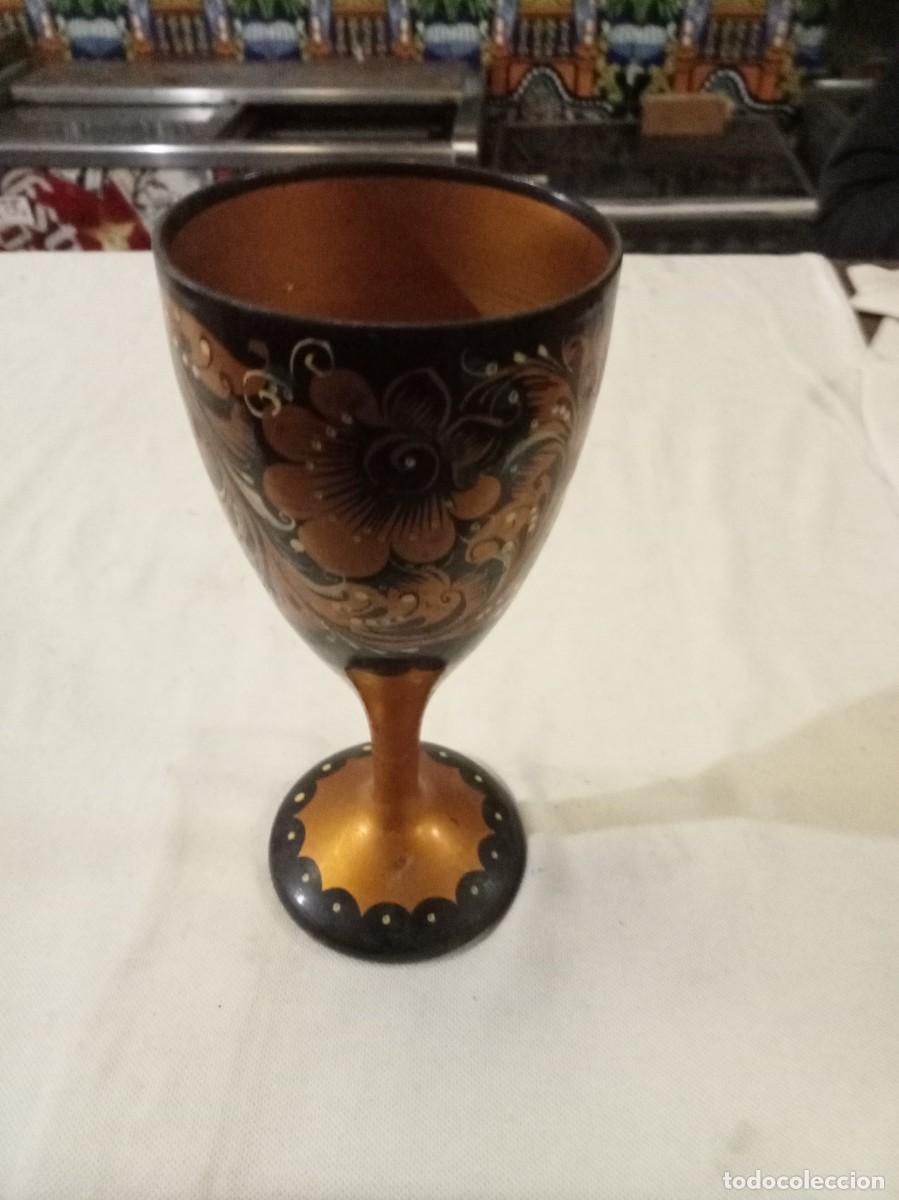 Vintage: Copa de rusia pintada madera - Foto 2
