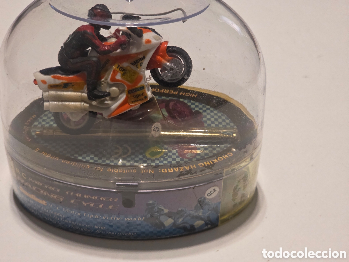 Vintage: Mini moto RC precintada con piloto &ndash; vintage
