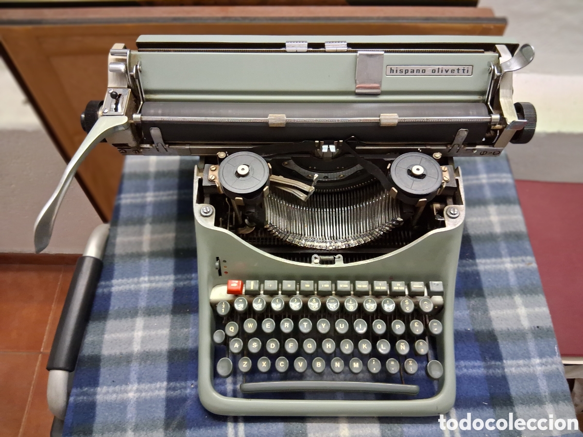 Vintage: M&aacute;quina de escribir Hispano Olivetti - Foto 2