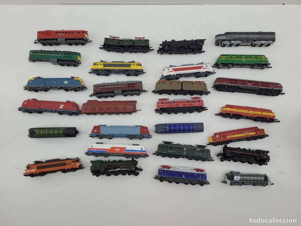 Vintage: COLECCI&Oacute;N DE 27 LOCOMOTORAS