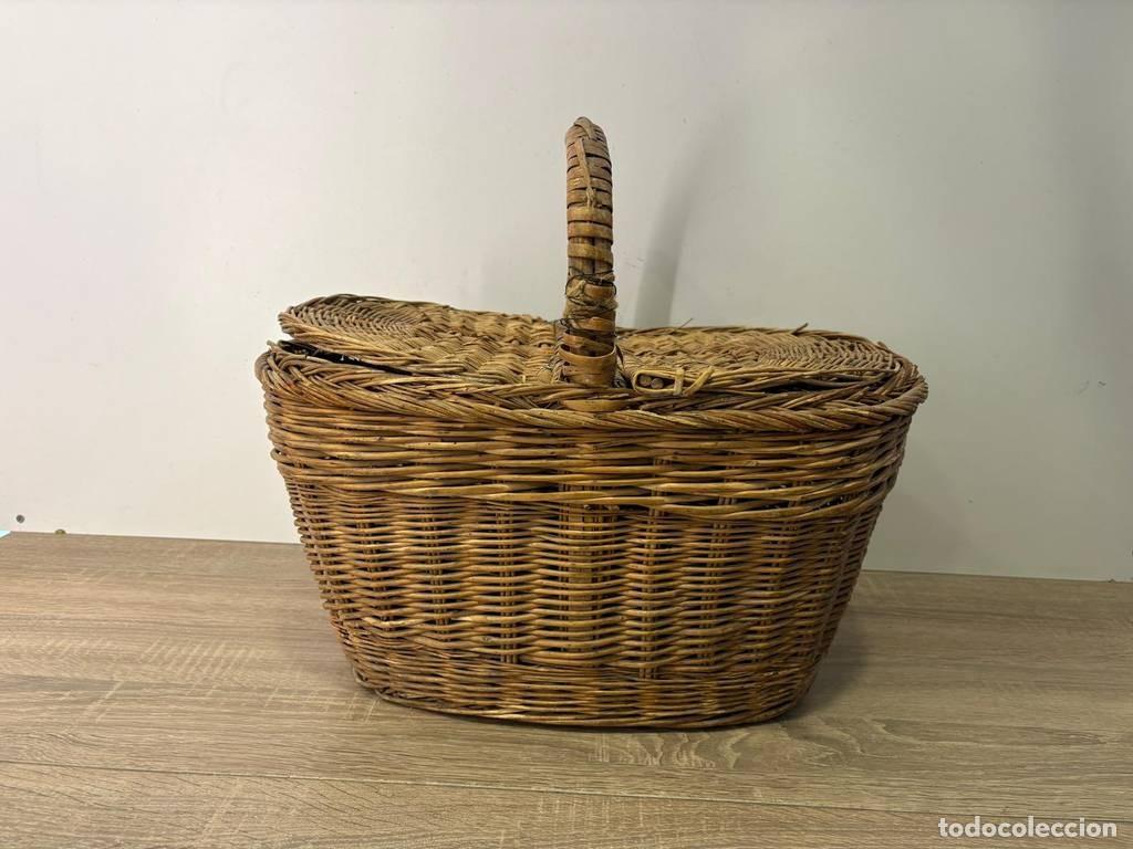 Vintage: CESTA DE MIMBRE CL&Aacute;SICA - Foto 1