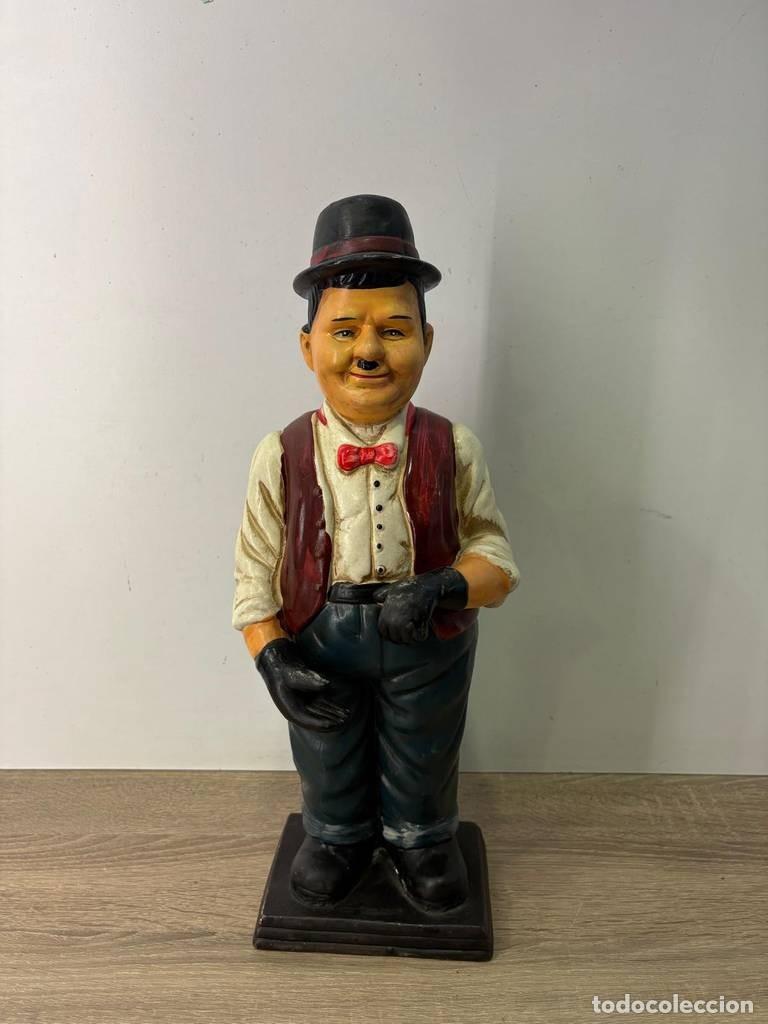 Vintage: ESCULTURA DE OLIVER HARDY - Foto 1