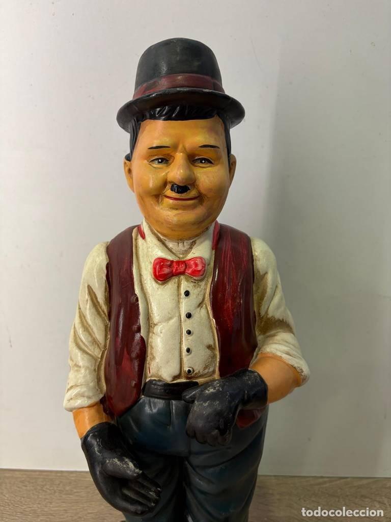 Vintage: ESCULTURA DE OLIVER HARDY - Foto 2