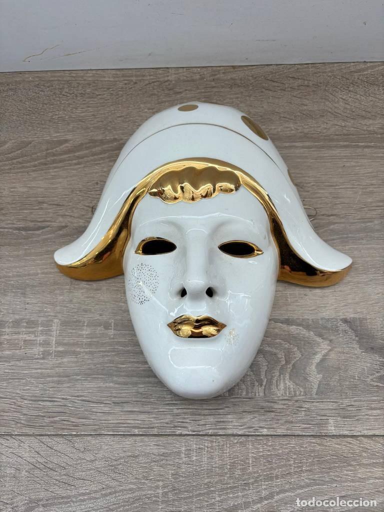 Vintage: M&Aacute;SCARA DE PORCELANA