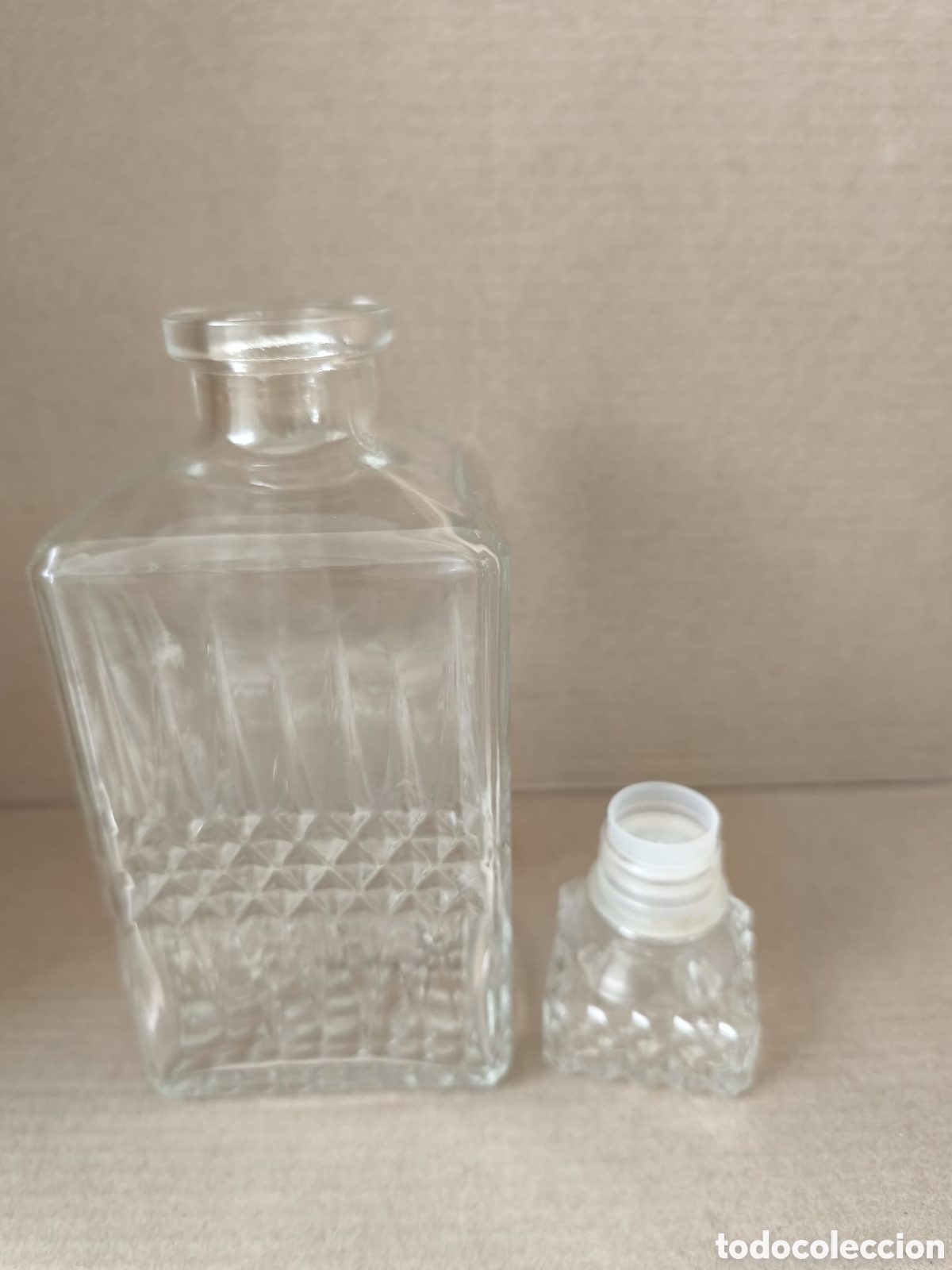 Vintage: Botella de vidrio para licores - Foto 4