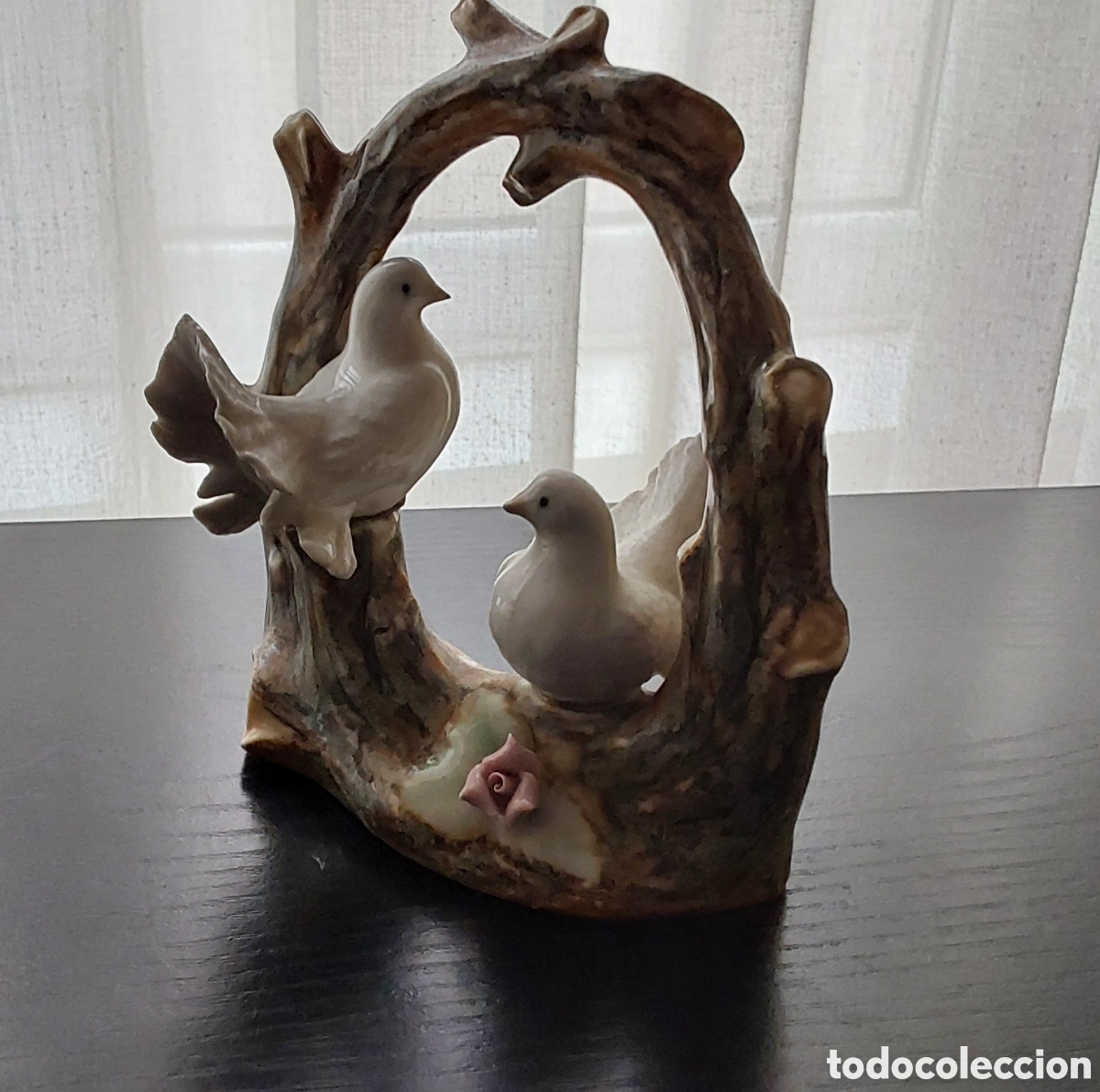 Vintage: Figura Porcelana Segarra Palomas en rama
