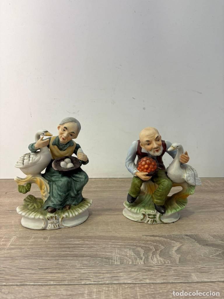 Vintage: 2 FIGURAS DE ANCIANOS - Foto 1
