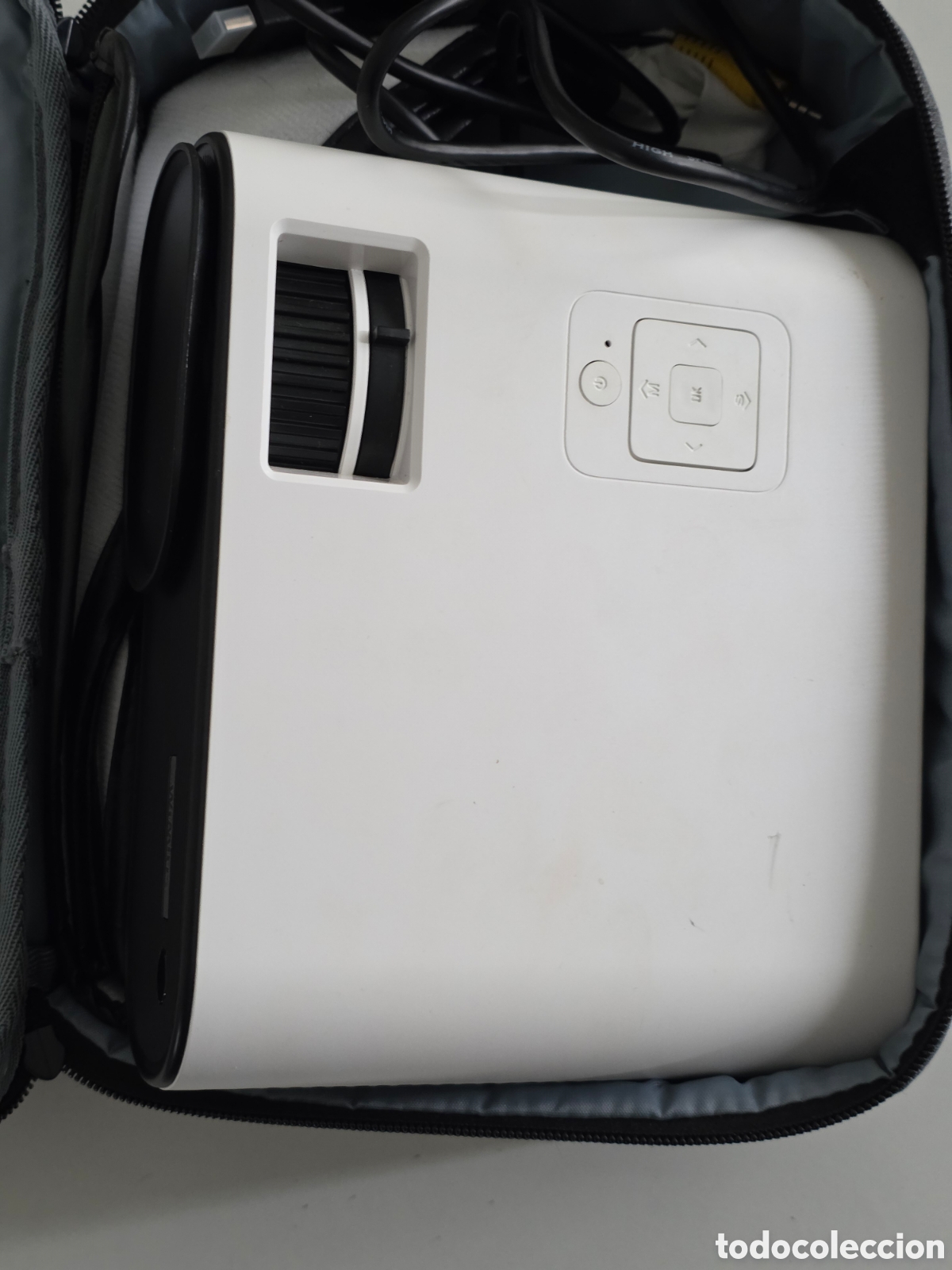 Vintage: Proyector WiMiUS K5 HD + Funda (Sin Mando) - Foto 2