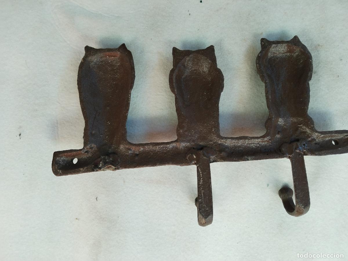 Vintage: percha tres buhos de hierro fundido - Foto 2