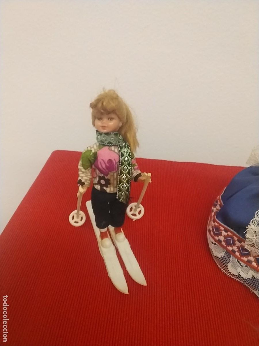 Vintage: 3 MU&Ntilde;ECAS ANTIGUAS ESQUIADORA - Foto 4