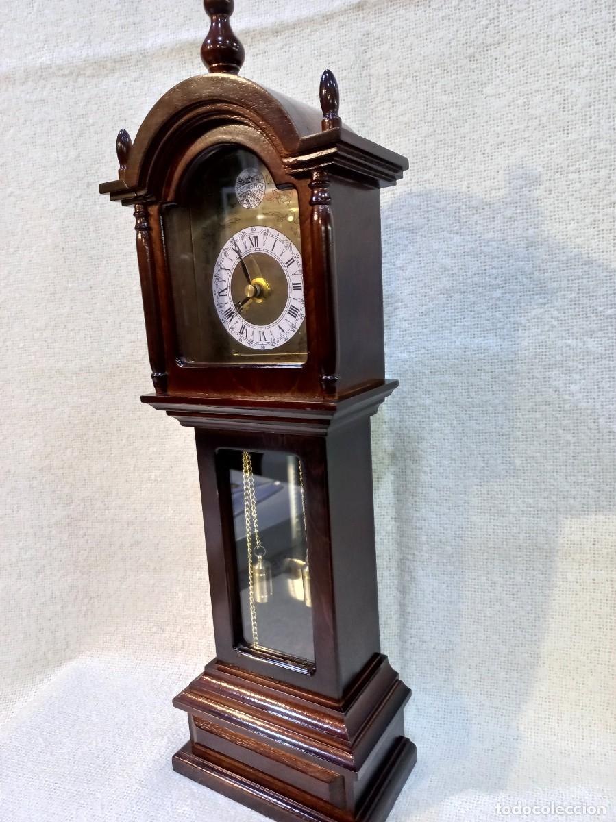 Vintage: RELOJ CARRILL&Oacute;N (47cm) madera - Foto 1