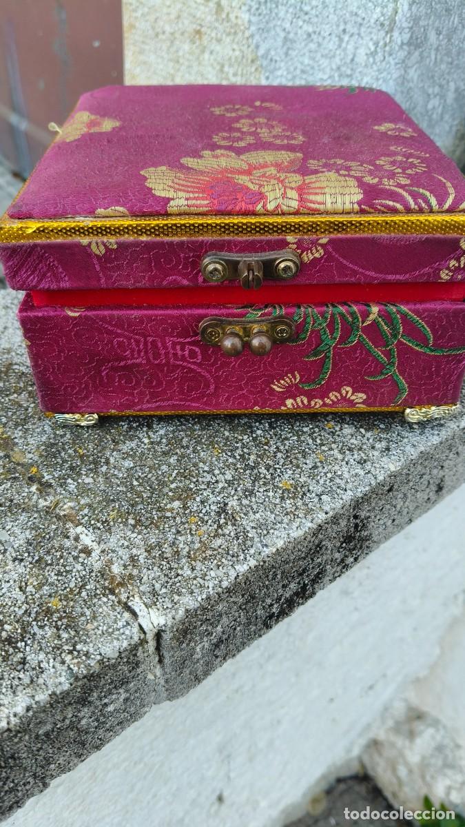 Vintage: Coffret a bijoux vintage tapiss&eacute; - Foto 3