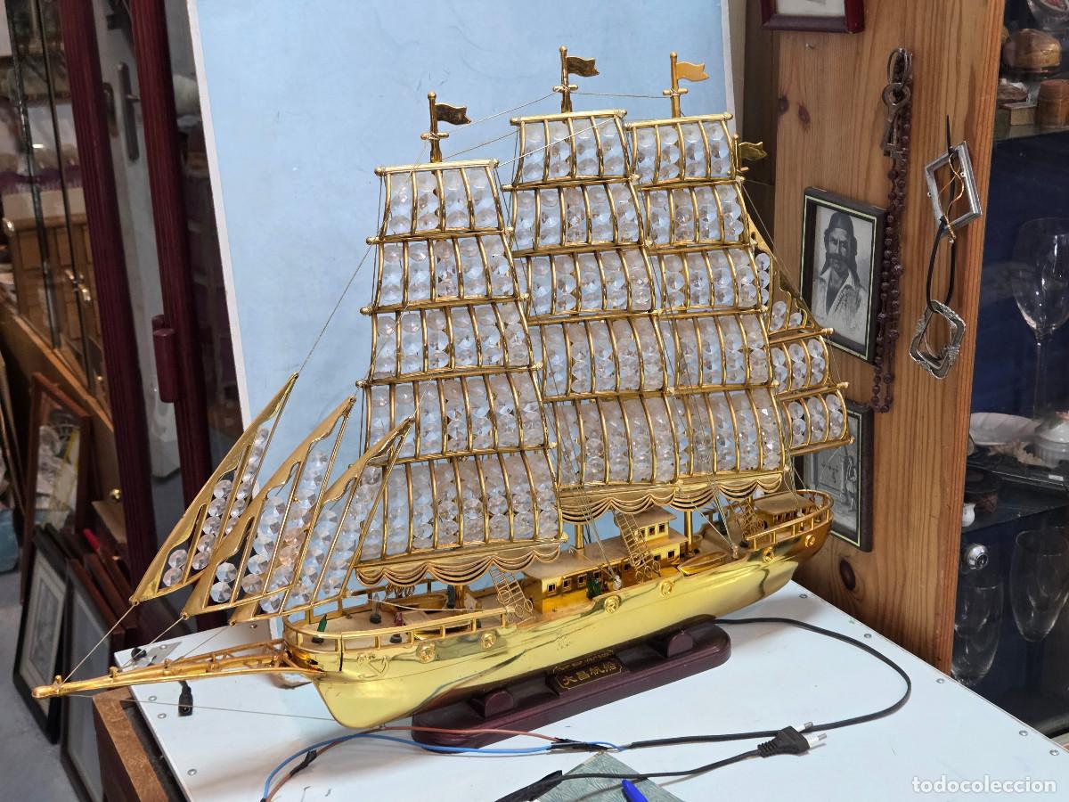 Vintage: barco de baquelita oriental - Foto 1