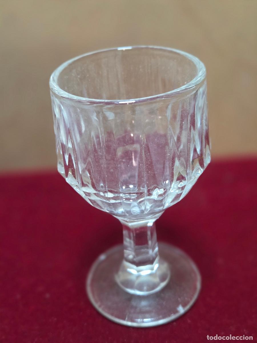 Vintage: peque&ntilde;a copa de cristal - Foto 2