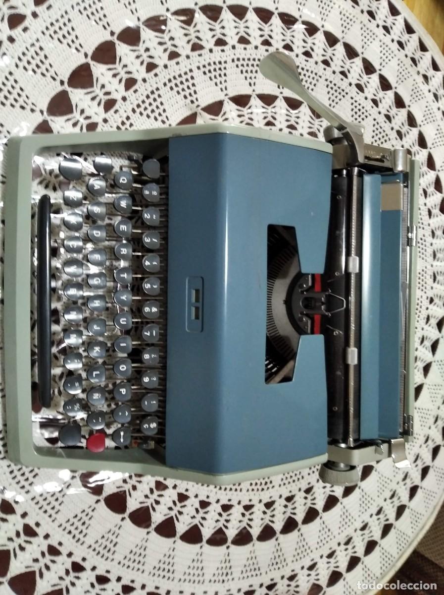 Vintage: M&aacute;quina de escribir Olivetti - Foto 1