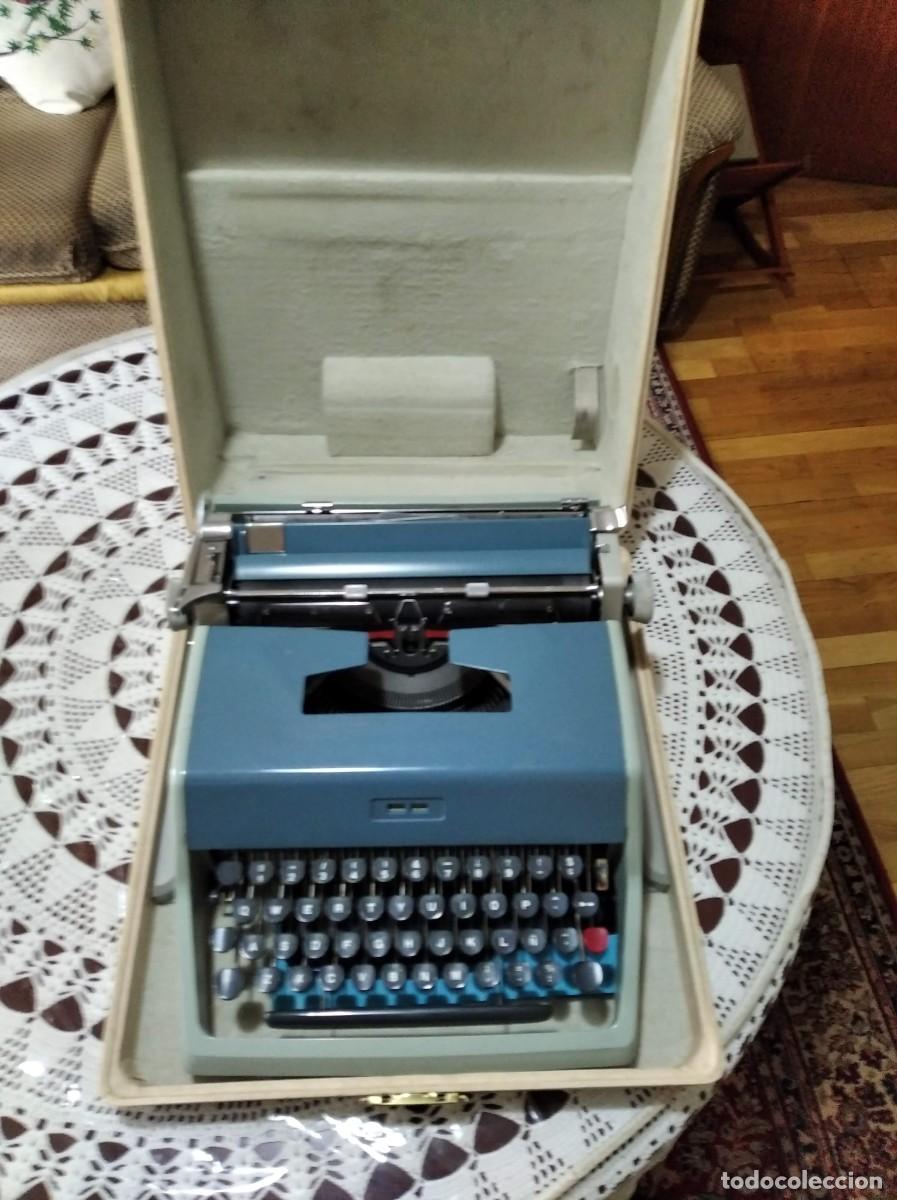 Vintage: M&aacute;quina de escribir Olivetti - Foto 4