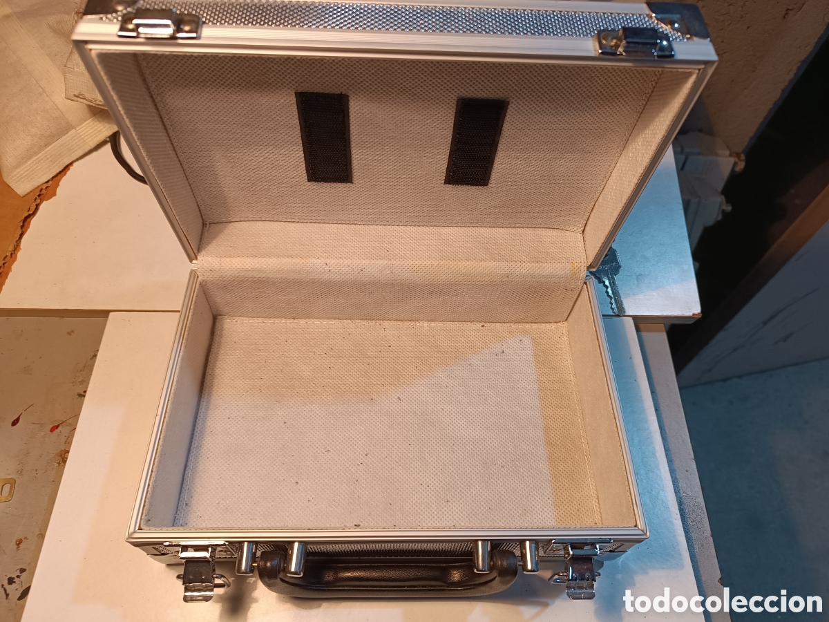 Vintage: MALET&Iacute;N ALUMINIO PEQUE&Ntilde;O - Foto 6