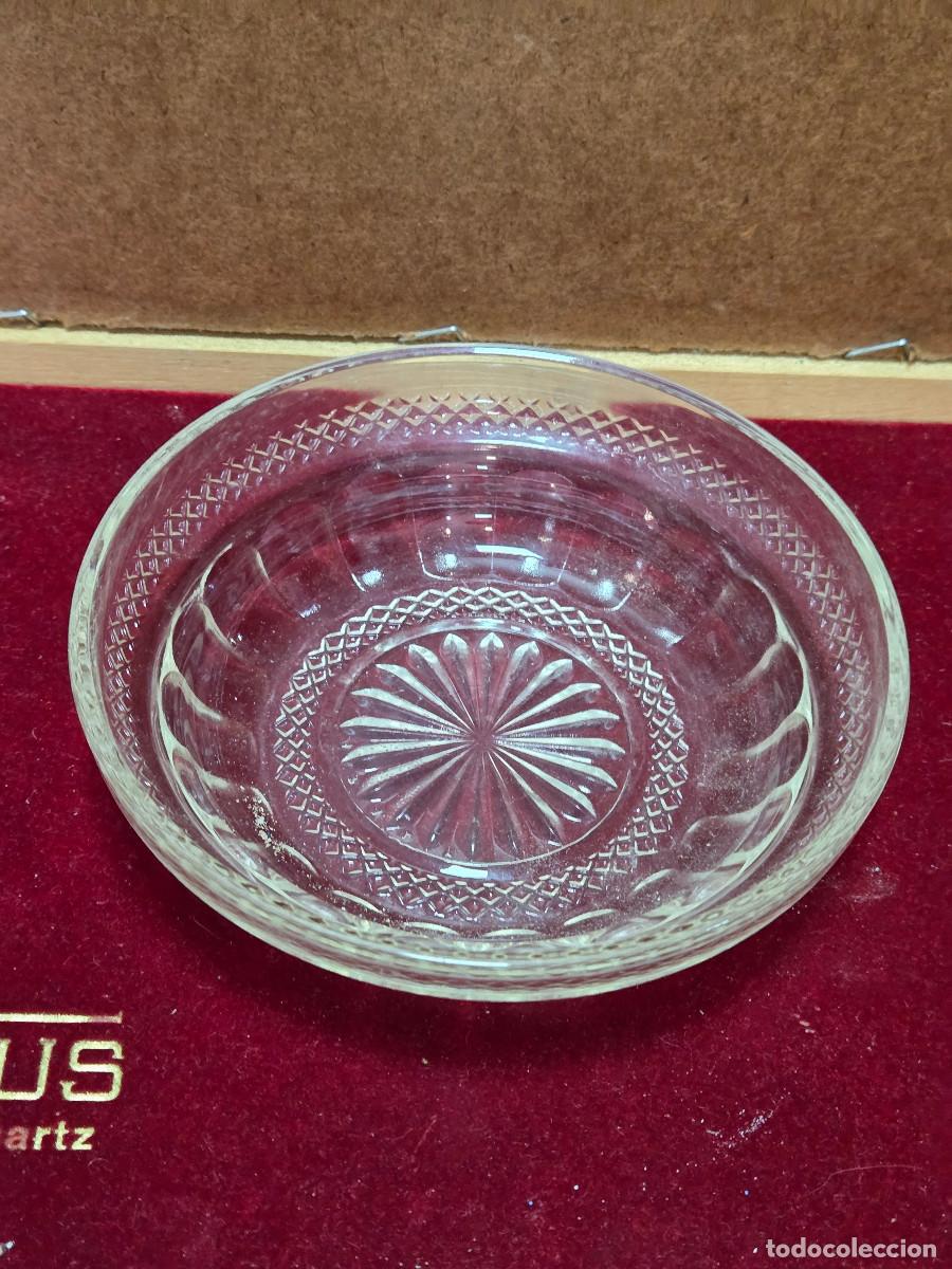 Vintage: cuenco de cristal antiguo - Foto 1