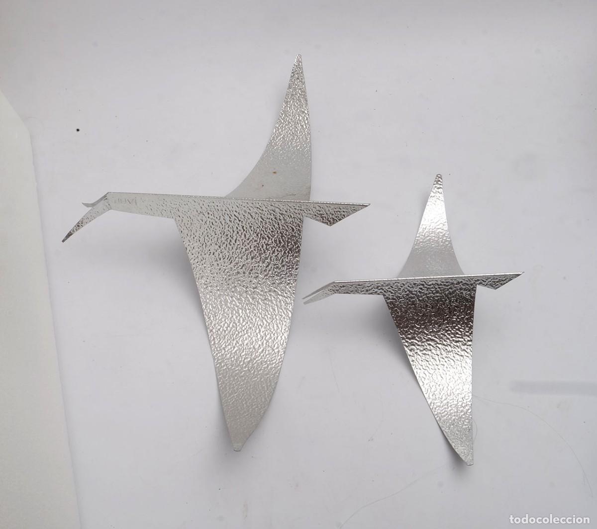 Vintage: 2 p&aacute;jaros de aluminio para colgar. - Foto 1