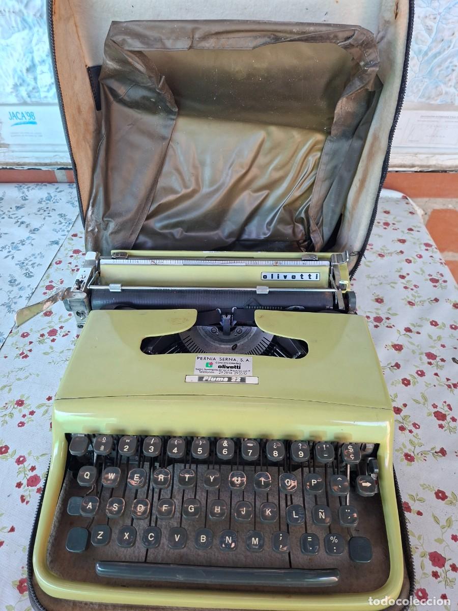 Vintage: M&Aacute;QUINA OLIVETTI PLUMA 22 CON FUNDA - Foto 2