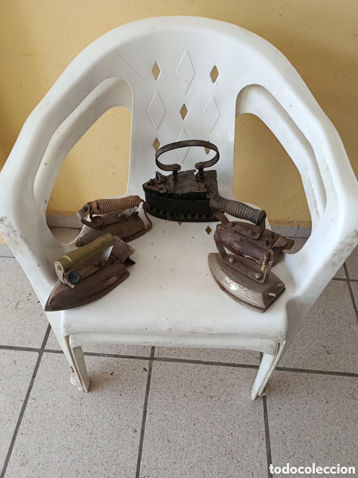 Vintage: Planchas antiguas de diferente epocas - Foto 1