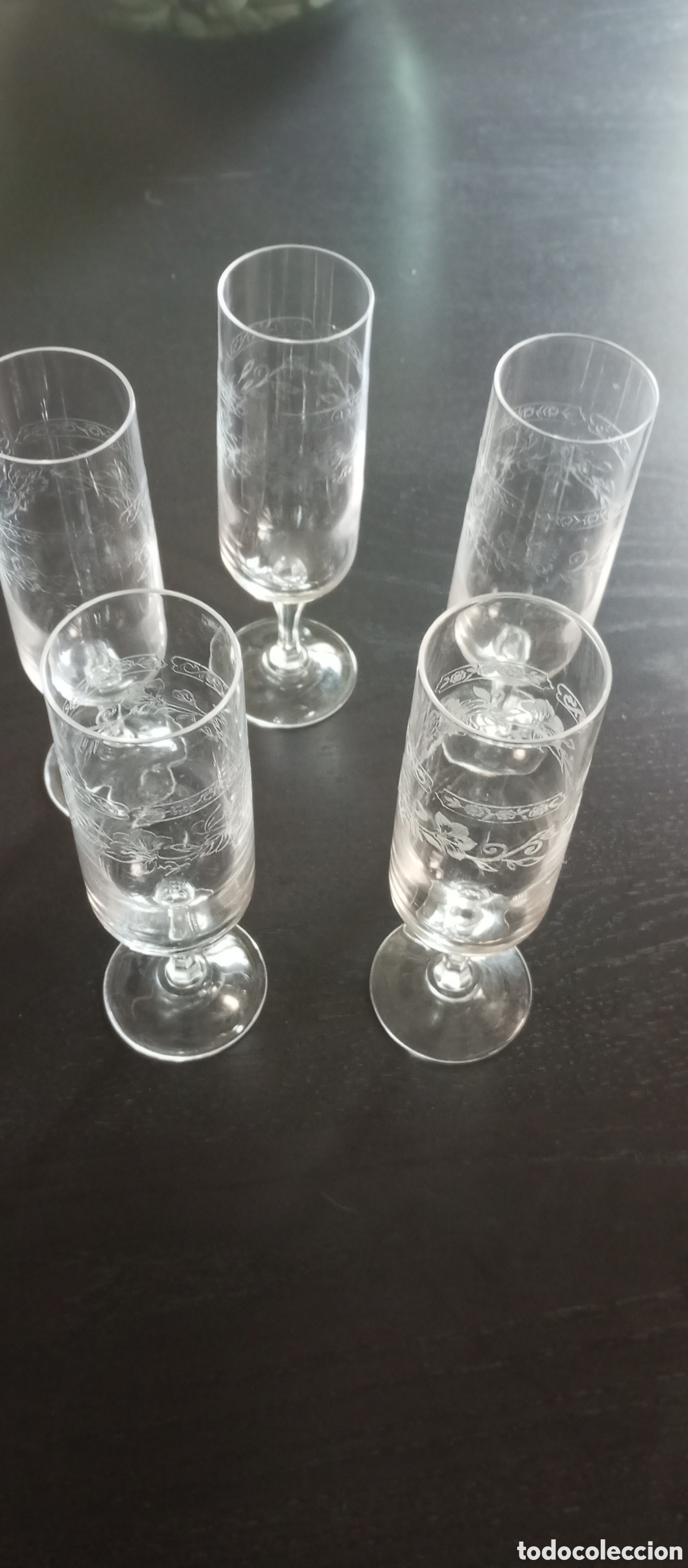 Vintage: Conjunto de 5 copas de champ&aacute;n cristal D Arques - Foto 1