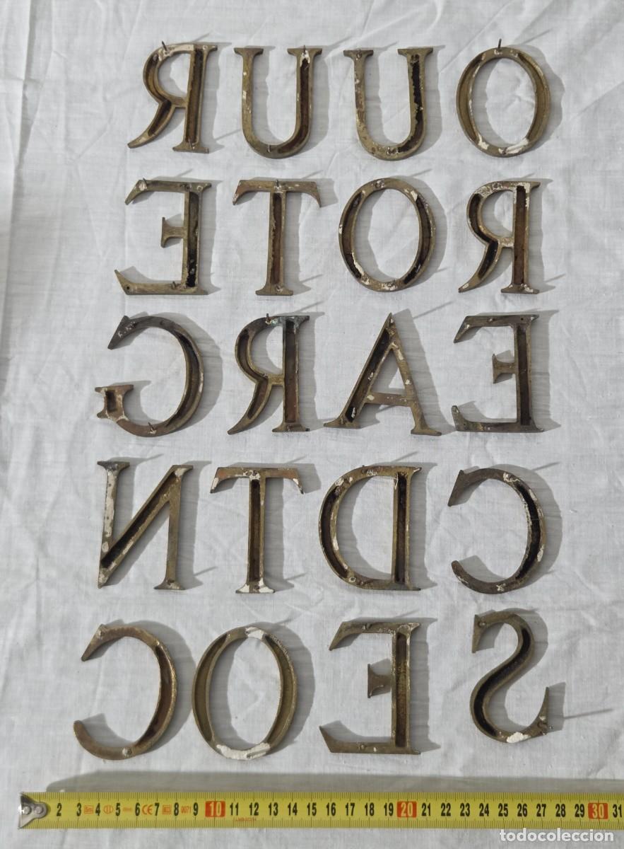 Vintage: 20 letras en bronce, 7 cm de altura - Foto 13