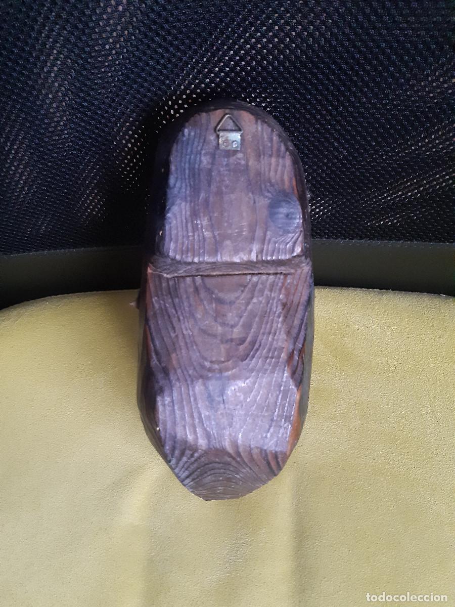 Vintage: Zueco de madera antiguo - Foto 3