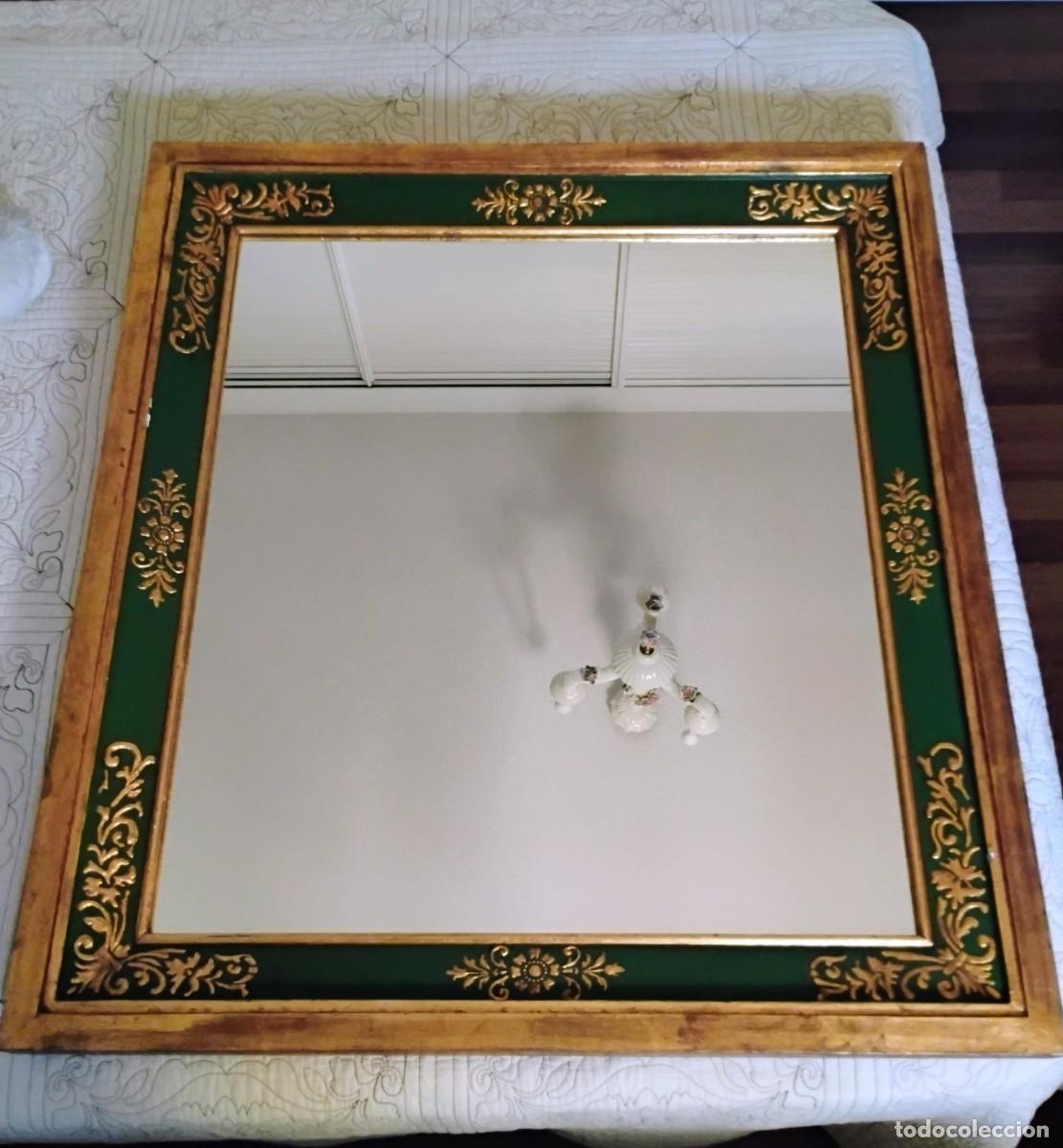 Vintage: Bonito espejo en madera pintada y pan de oro - Foto 1