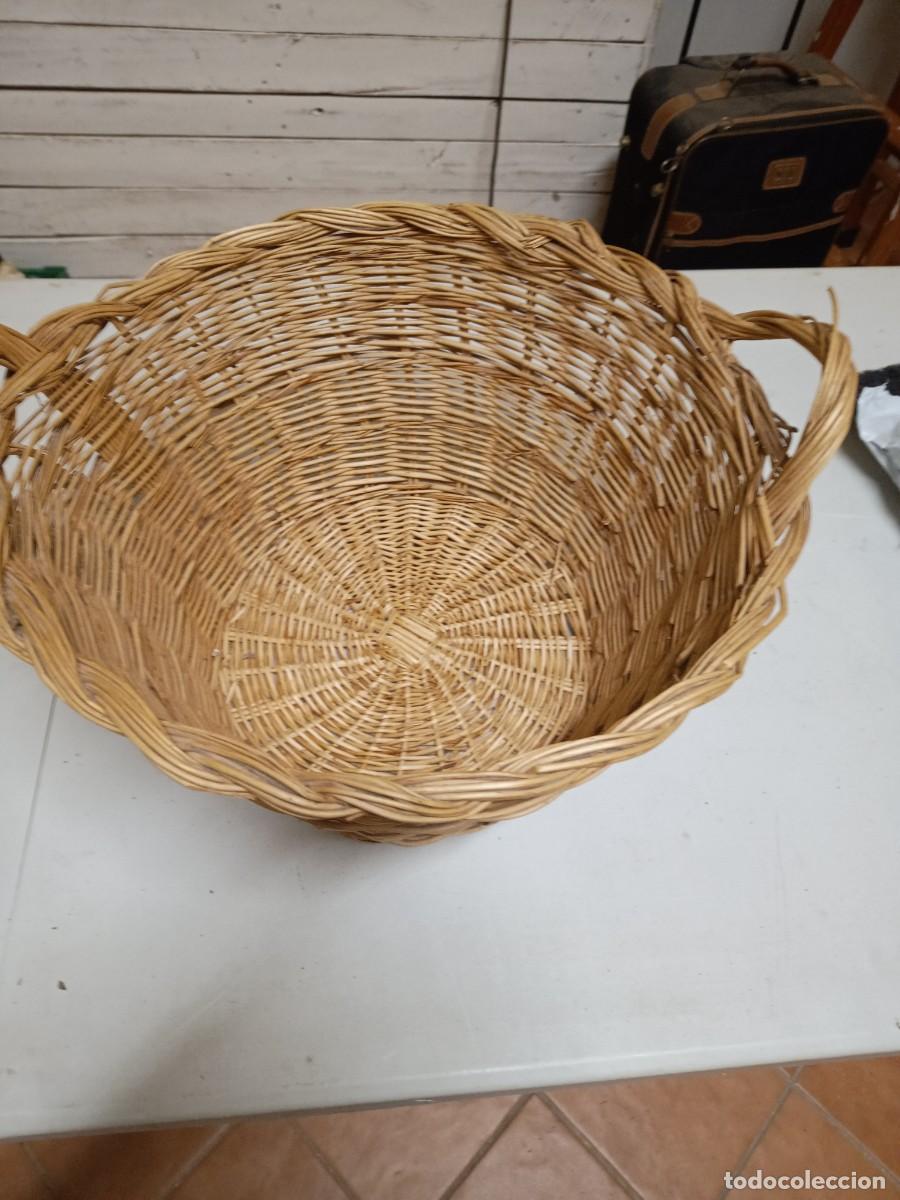 Vintage: Cesta de mimbre de asas - Foto 1