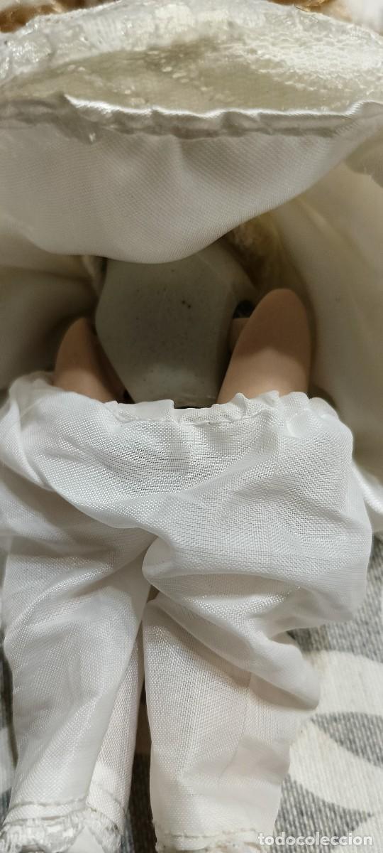 Vintage: Mu&ntilde;eca de comuni&oacute;n de porcelana antigua - Foto 5