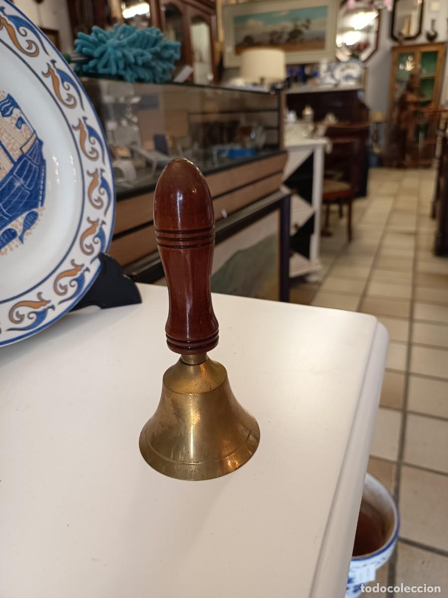 Vintage: Campana de mesa madera y metal - Foto 1