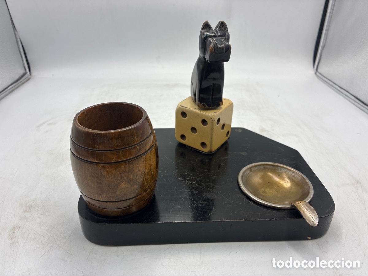 Vintage: Cenicero con portacigarros de madera.