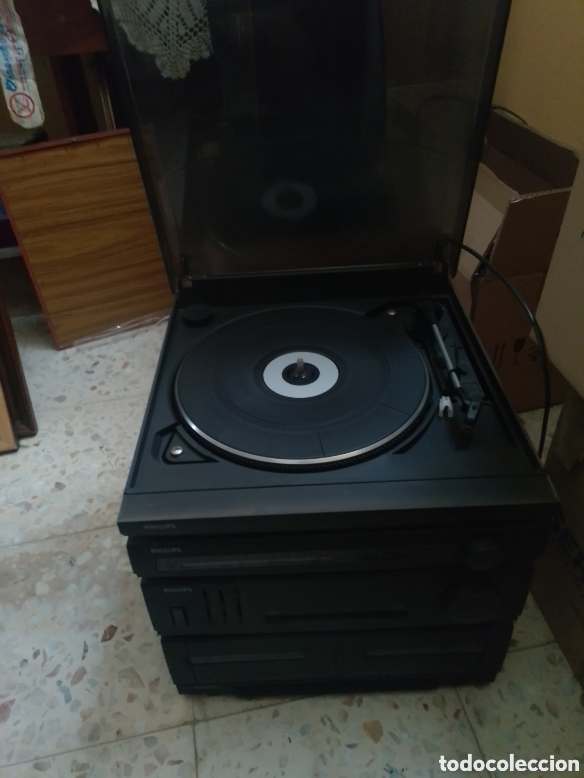 Vintage: Equipo de m&uacute;sica con tocadiscos - Foto 1