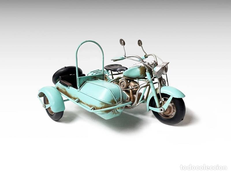 Vintage: Modelo de metal - Mota com sidecar vintage (1332)