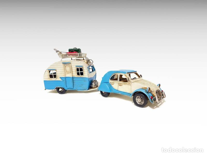 Vintage: Modelo de metal - Carro com caravana de reboque (1376)
