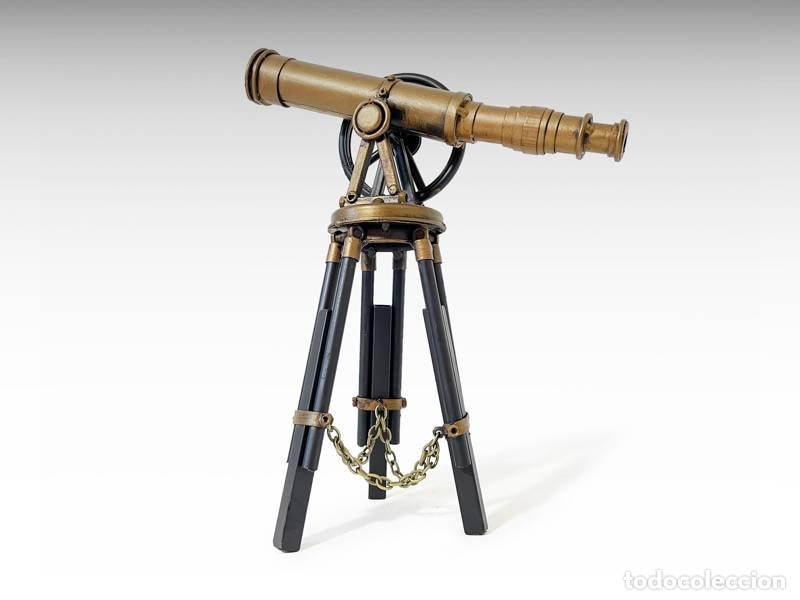 Vintage: Modelo de metal - Telesc&oacute;pio antigo (1329)