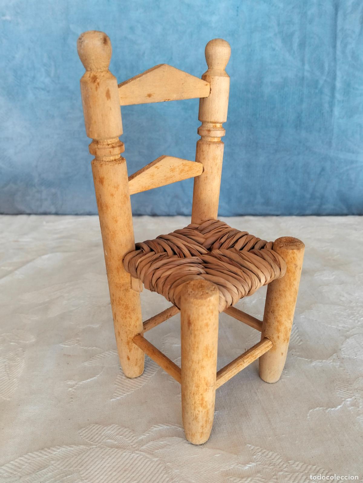 Vintage: Silla de madera miniatura sillita sill&iacute;n enea juguete decoraci&oacute;n vintage 19,5 cm aprox. a&ntilde;os 50