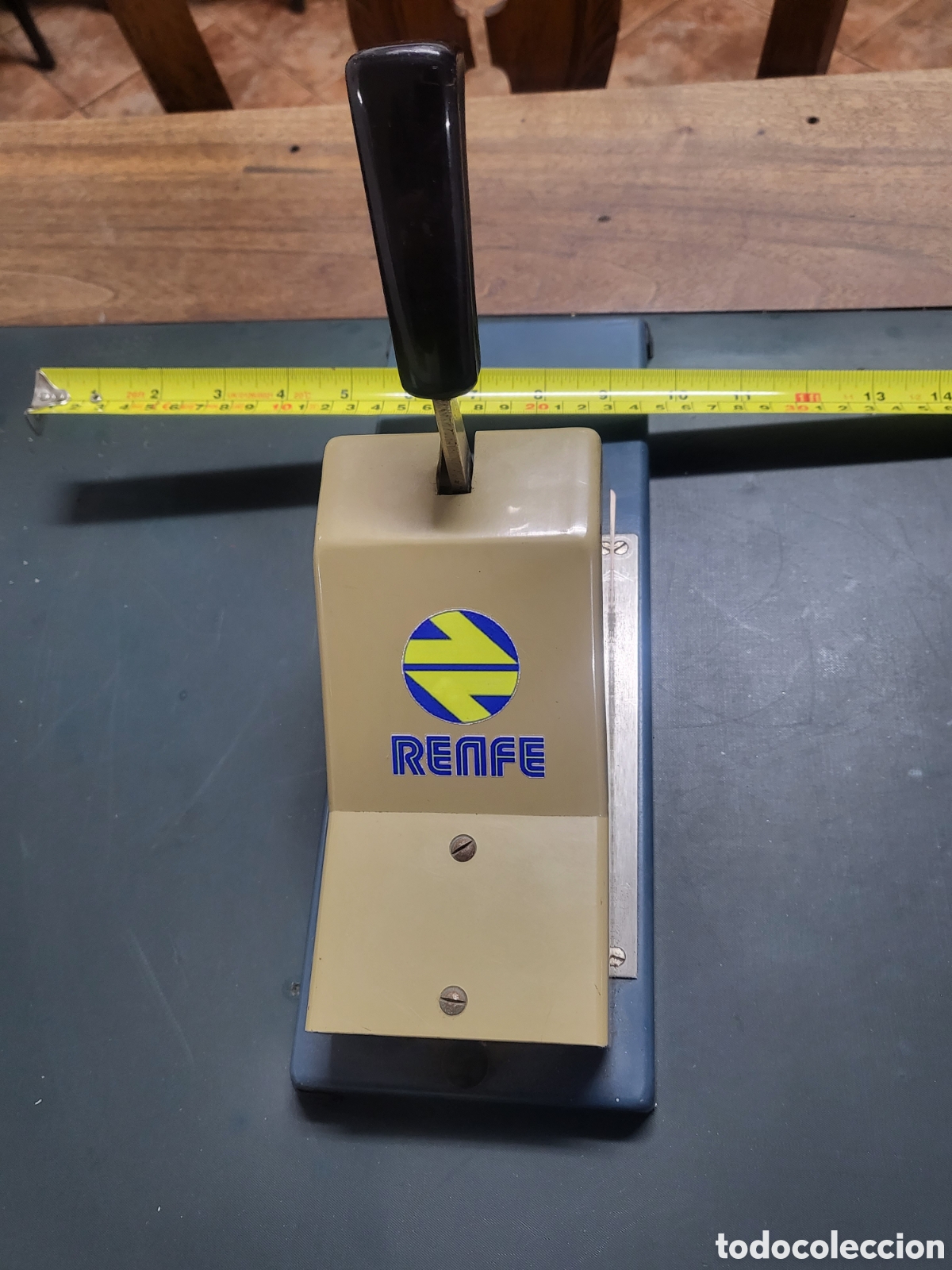 Vintage: M&aacute;quina pago con tarjeta renfe