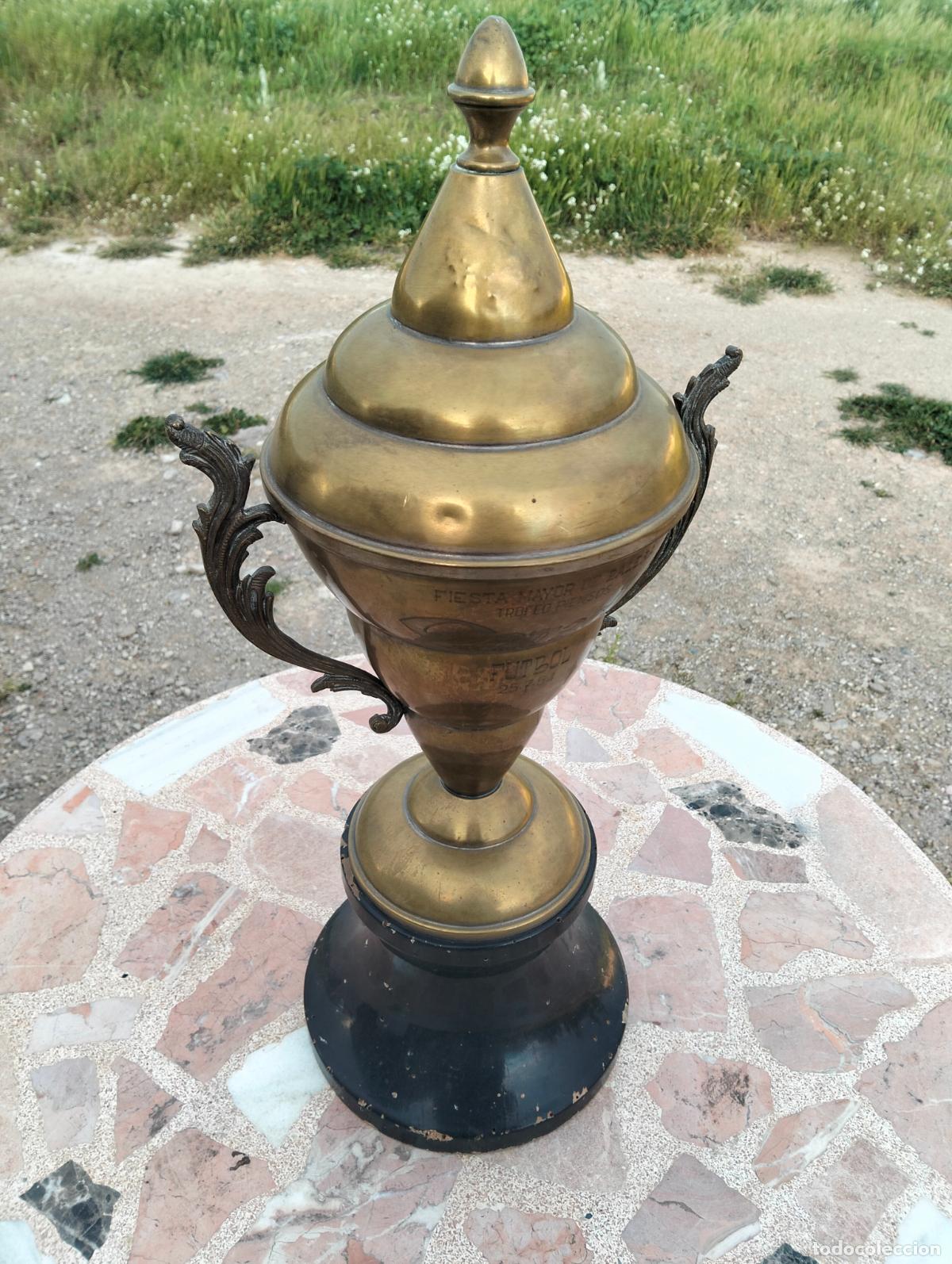 Vintage: Antigua copa metal madera negra fiesta mayor de Bale&ntilde;&aacute; Baleny&agrave; trofeo piensos Ganador futbol 24-7-64